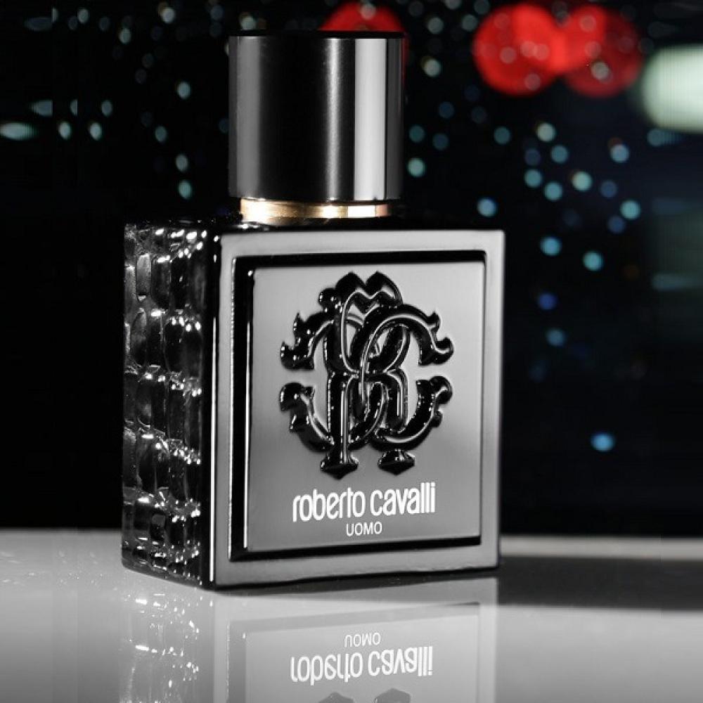 عطر روبرتو كفالي اومو الرجالي او دو تواليت 100 مل