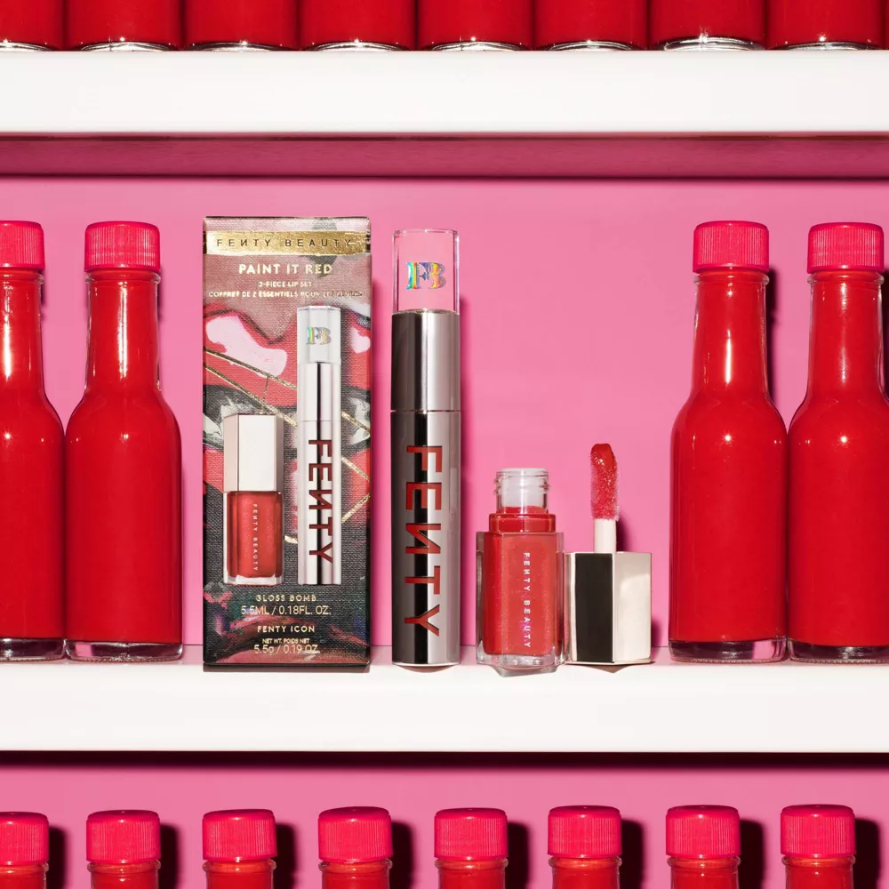 مجموعة الشفاة PAINT IT RED من فنتي بيوتي