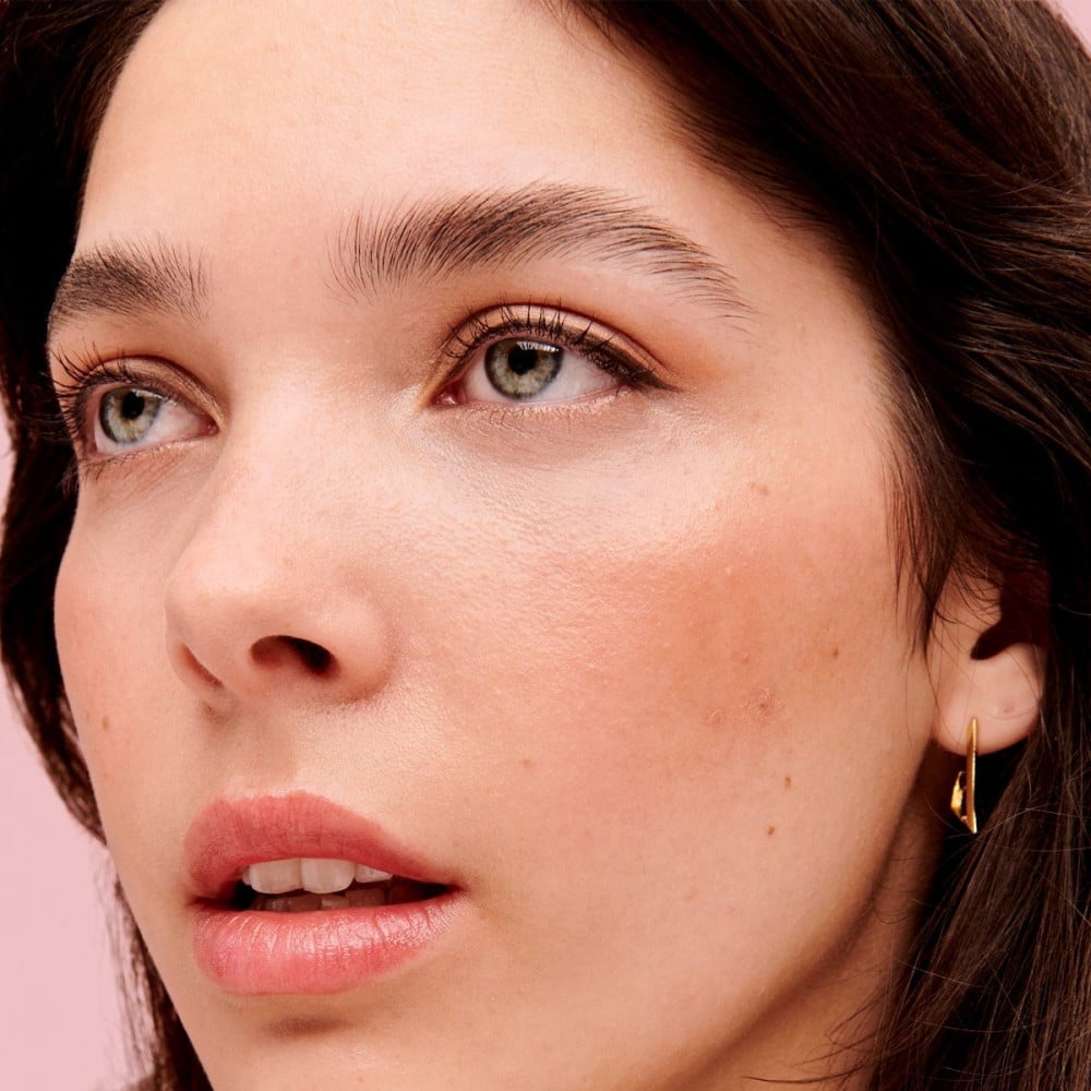 ماسكرا بنفت لتثبيت الحواجب فلاف اب براو واكس BENEFIT FLUFF UP BROW WAX