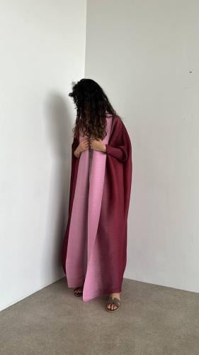 Pleated ombré pink
