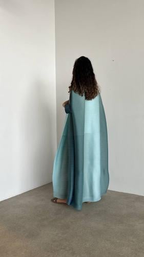 Pleated ombré blue