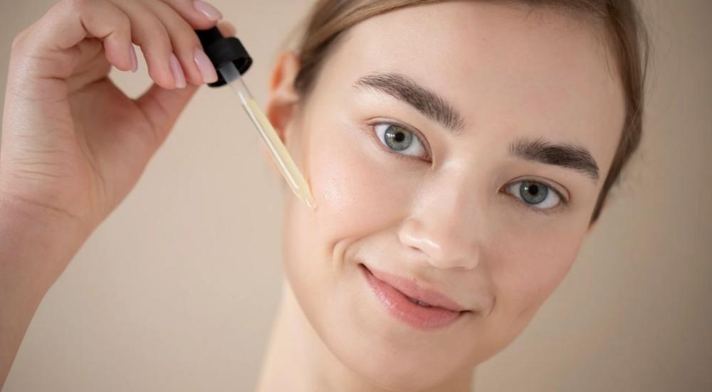 سيروم تفتيح البشرة للتصبغات