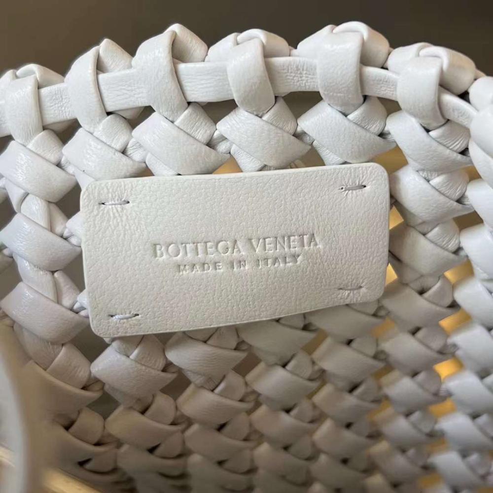 Bottega Sardine Square White