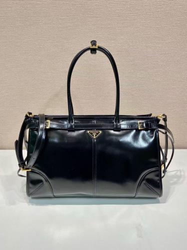 PRADA　2WAYハンドバック　BN2558　パテントレザー　IKD-475 PRADA】プラダ『2WAYハンドバッグ』BN2558 レディース 2WAYバッグ 1