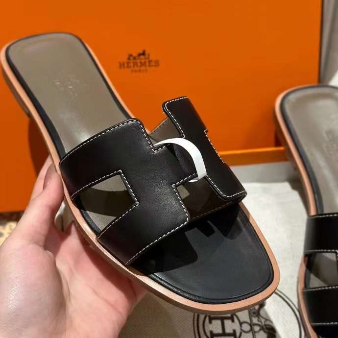Oran Sandal