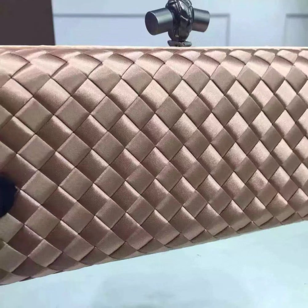 Intrecciato Stretch Knot Clutch