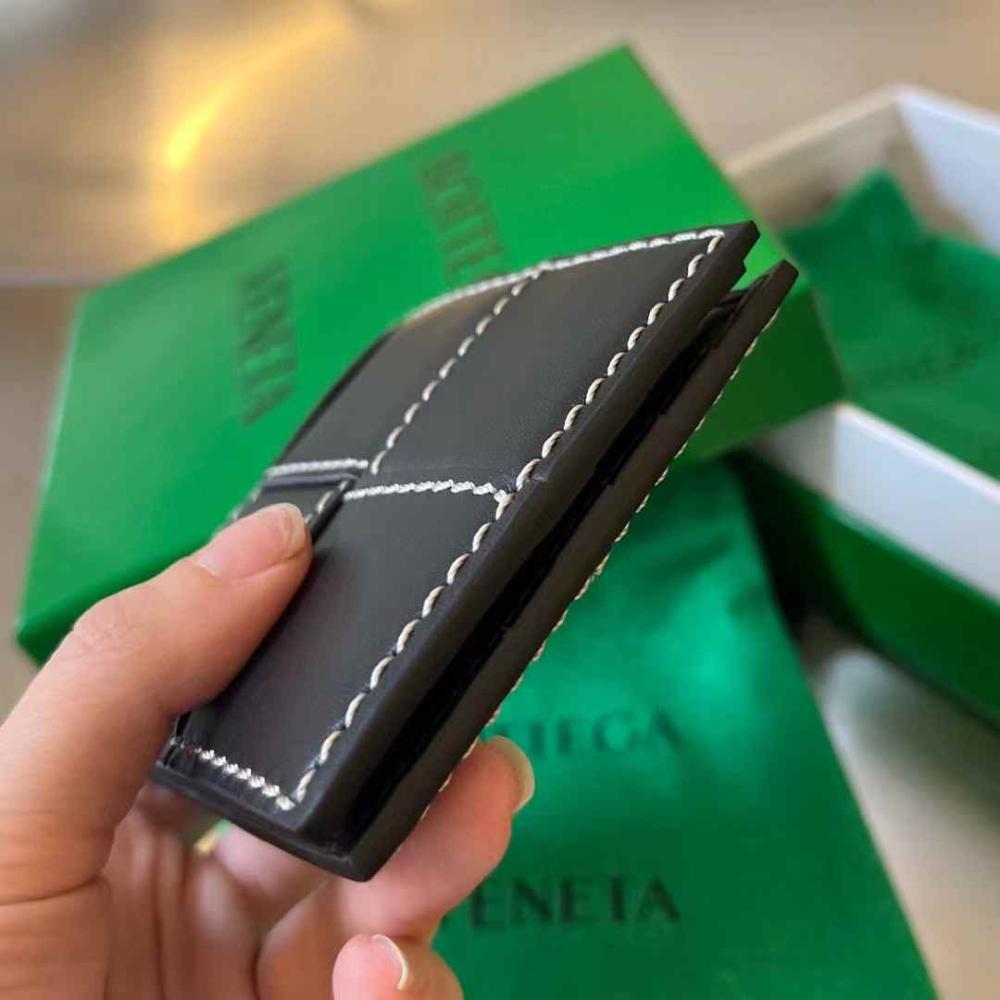 محفظه بوتيقا