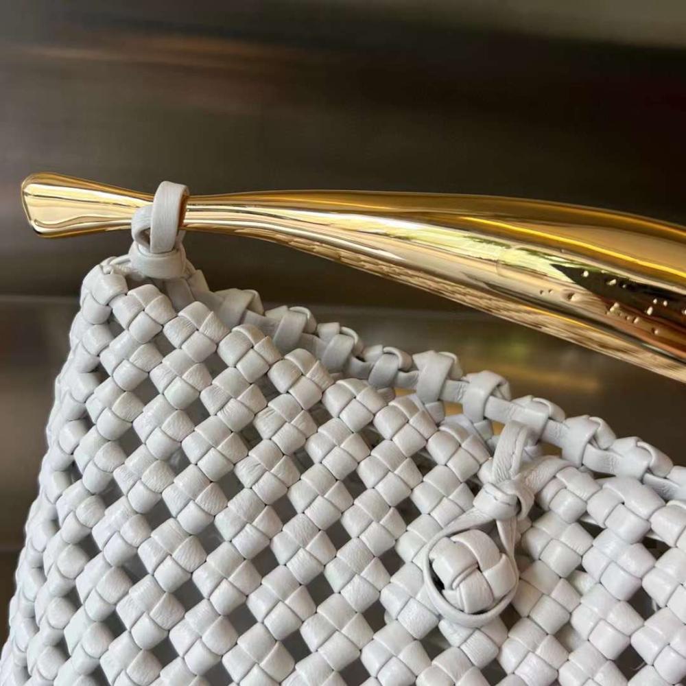 Bottega Sardine Square White
