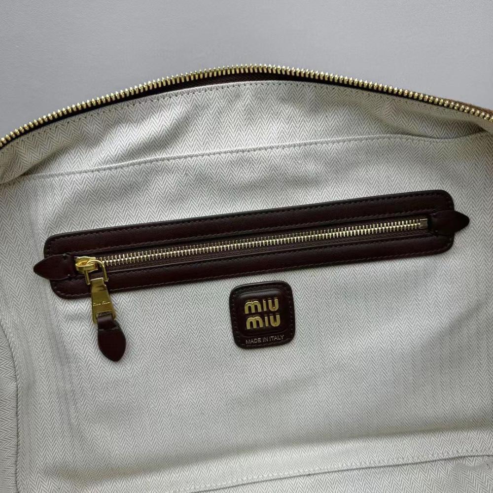 Beau Velvet Bag