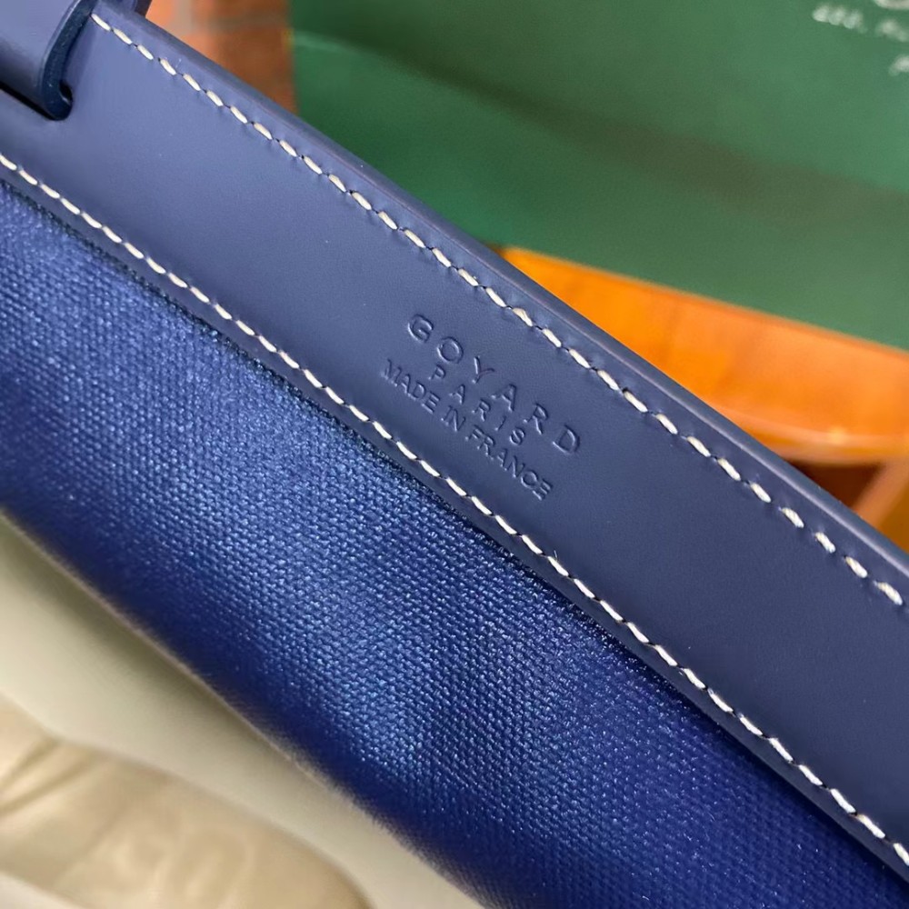 Bellechasse Biaude PM Bag