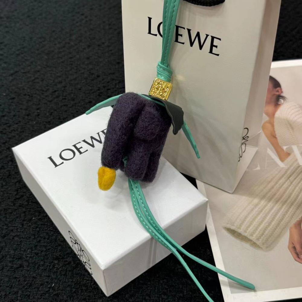 ميدالية LOEWE
