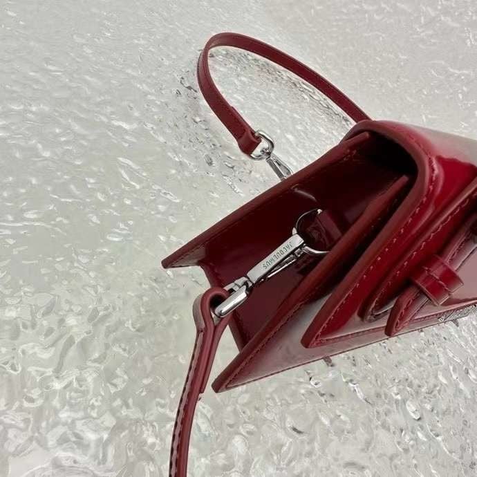 Le Chiquito Long Signature Handbag