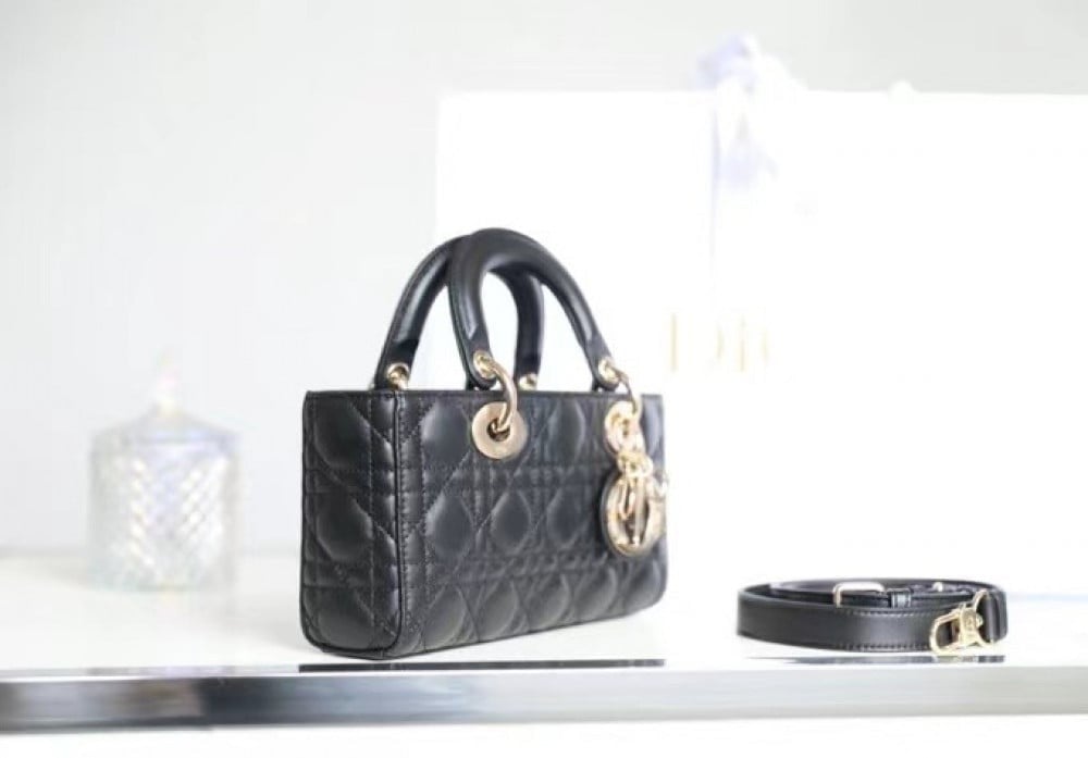 SMALL LADY D-JOY BAG