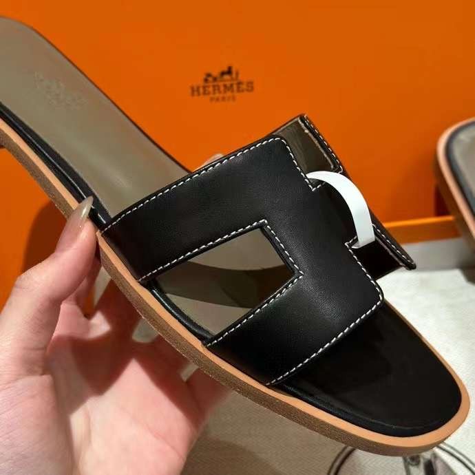 Oran Sandal