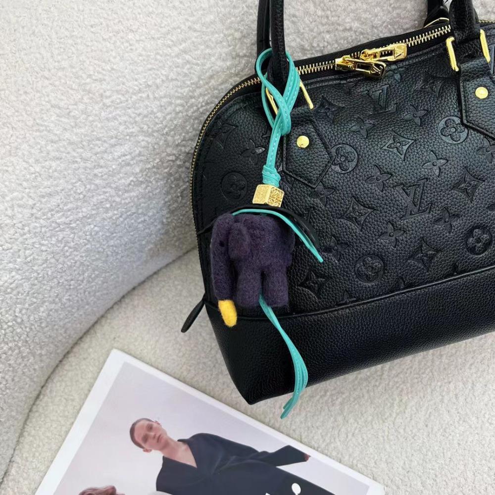 ميدالية LOEWE