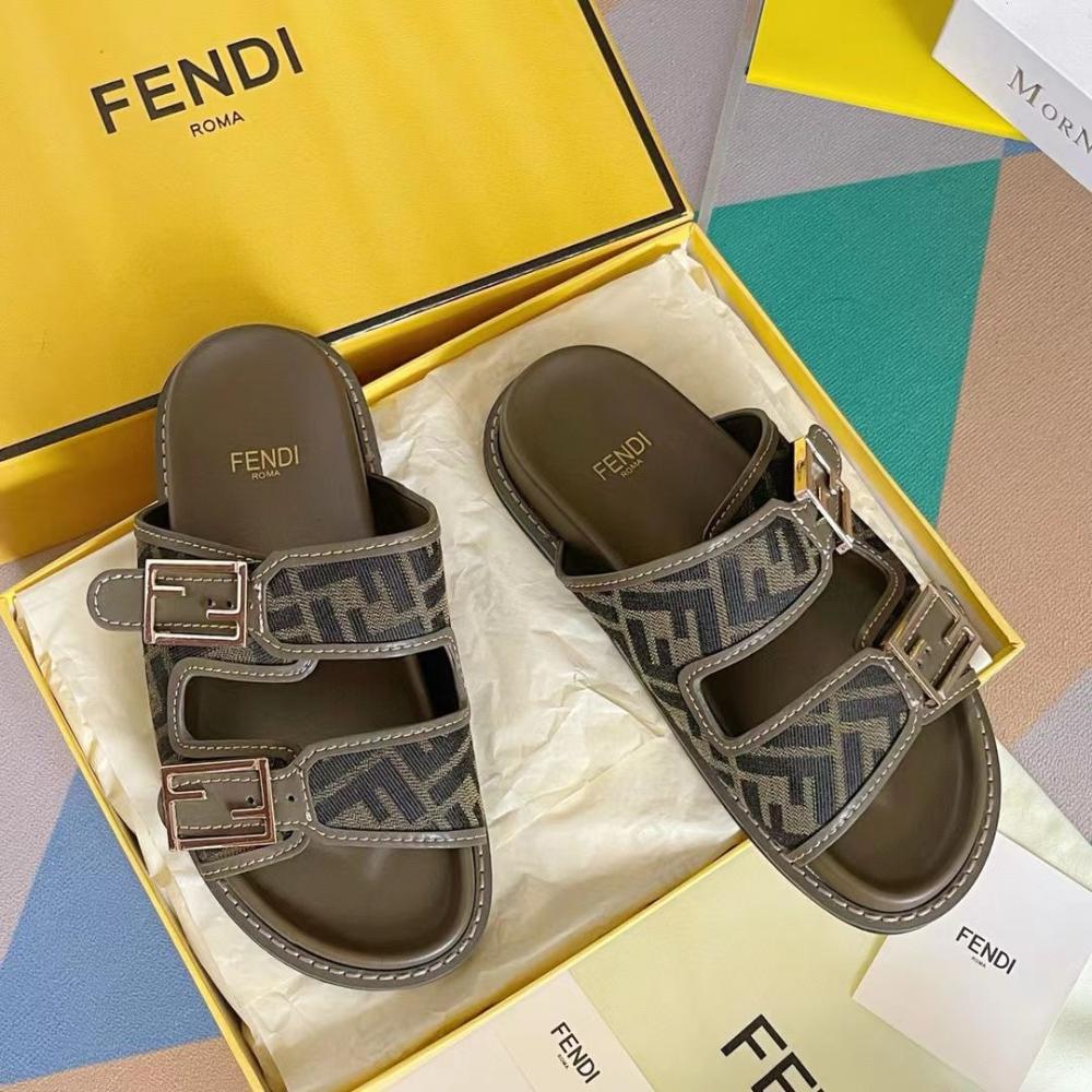 Fendi Logo Plaque Open-Toe Sandals