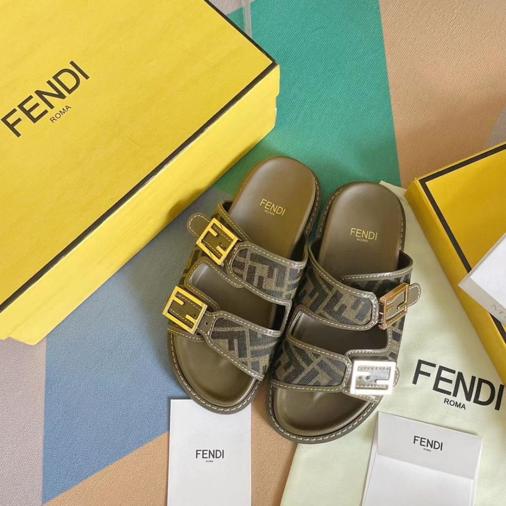 Fendi Logo Plaque Open-Toe Sandals