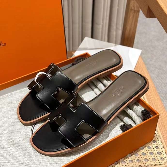 Oran Sandal