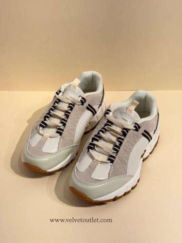 Jacquemus "Beige"