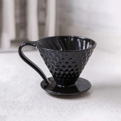 قمع ترشيح سيراميك V60 - اسود + ملعقة قياس