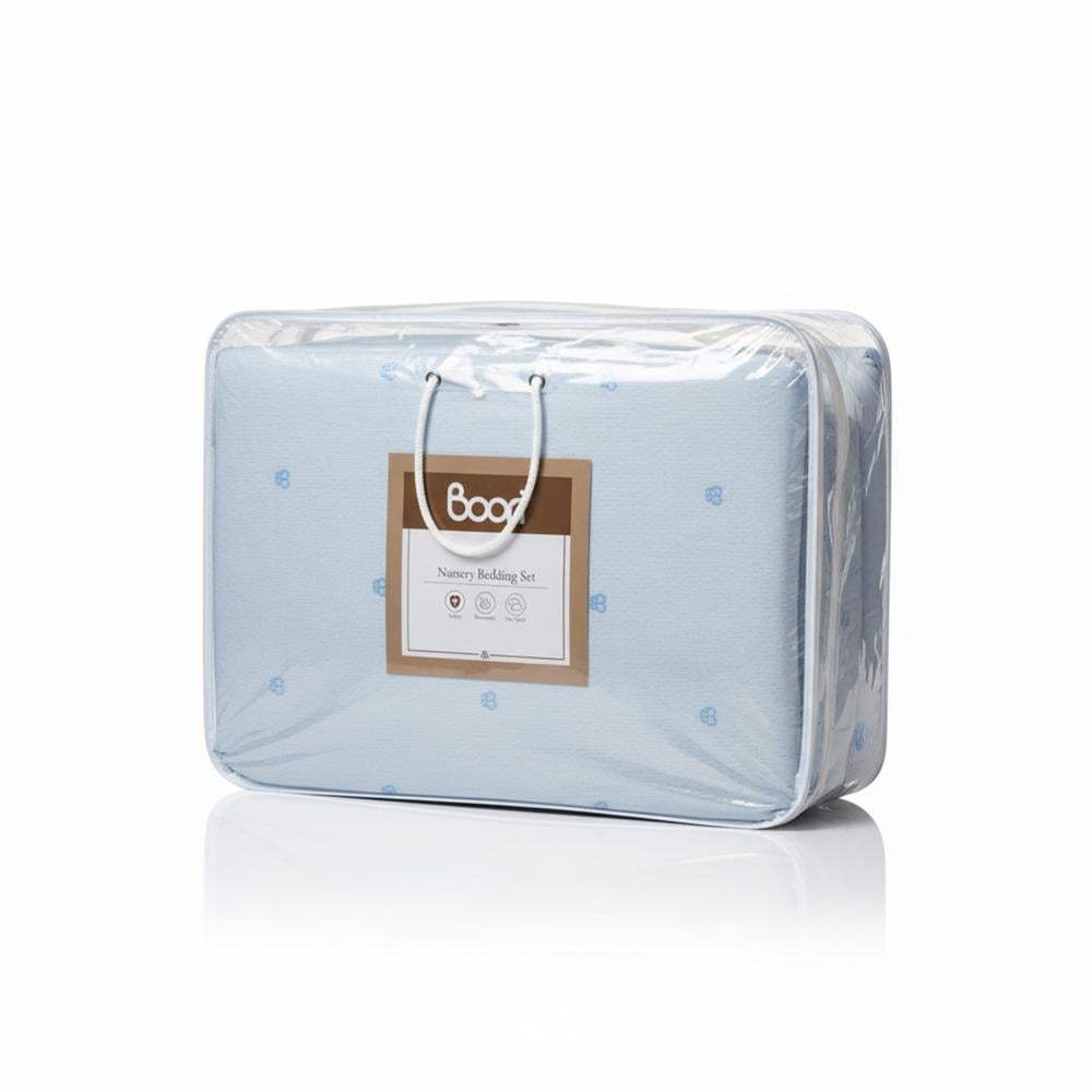 طقم لحاف أطفال أزرق يحتفظ بنعومته وجودته بعد الغسيل المتكرر