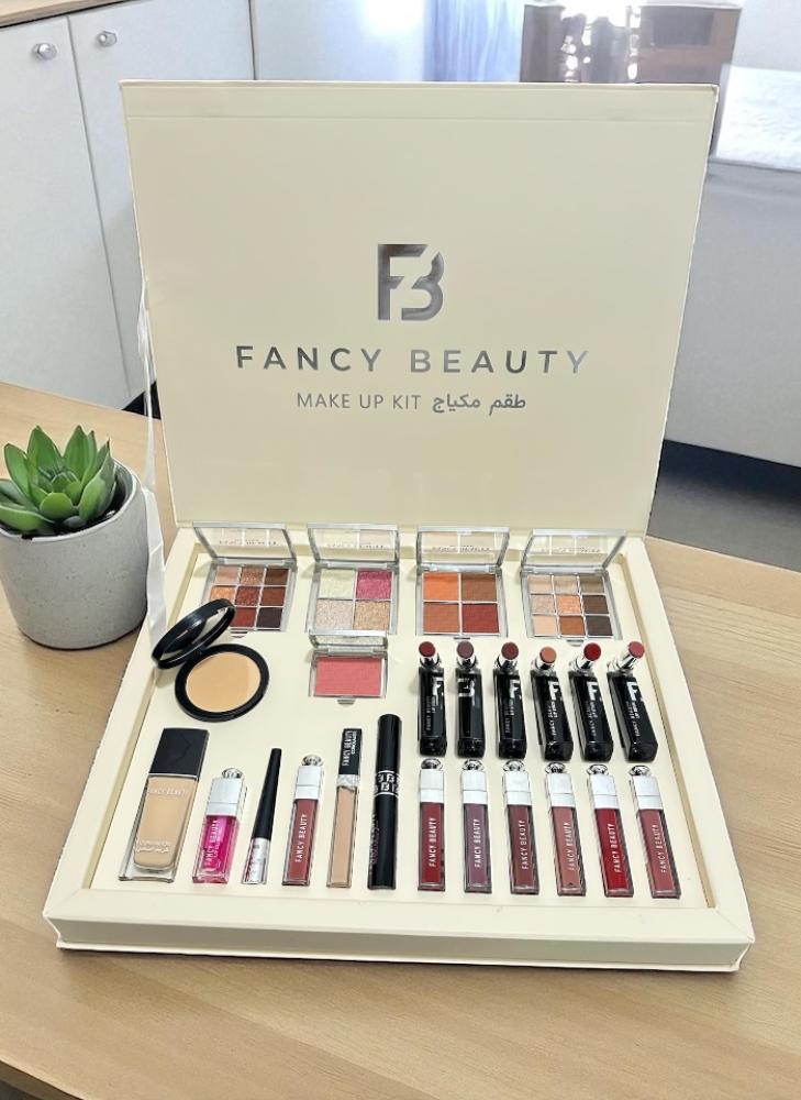 طقم مكياج متكامل بديل ديور مجموعة فاخرة من المكياج الاكثر مبيعا مكون من  24قطعة