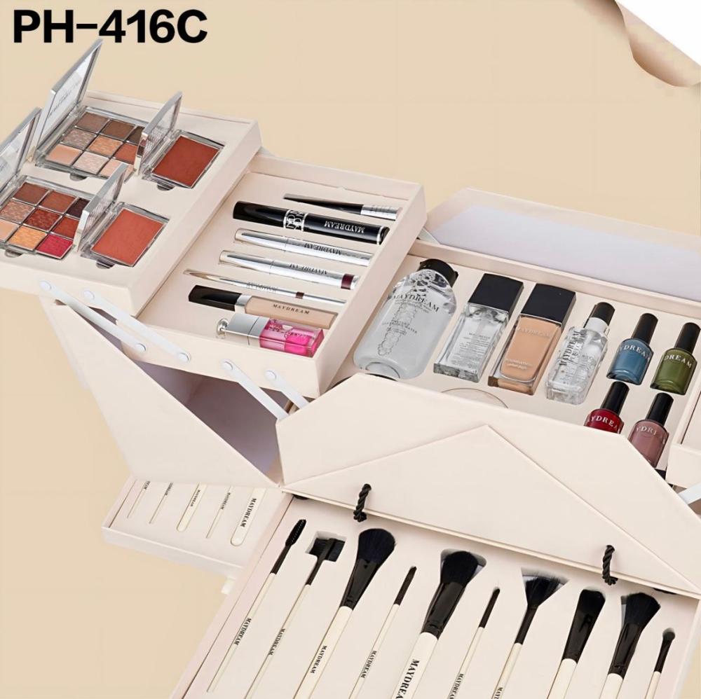 ميك اب مكياج  بوكس مكياج ريل بيوتي طقم كامل يشمل كل ما تحتاجين في الميك اب