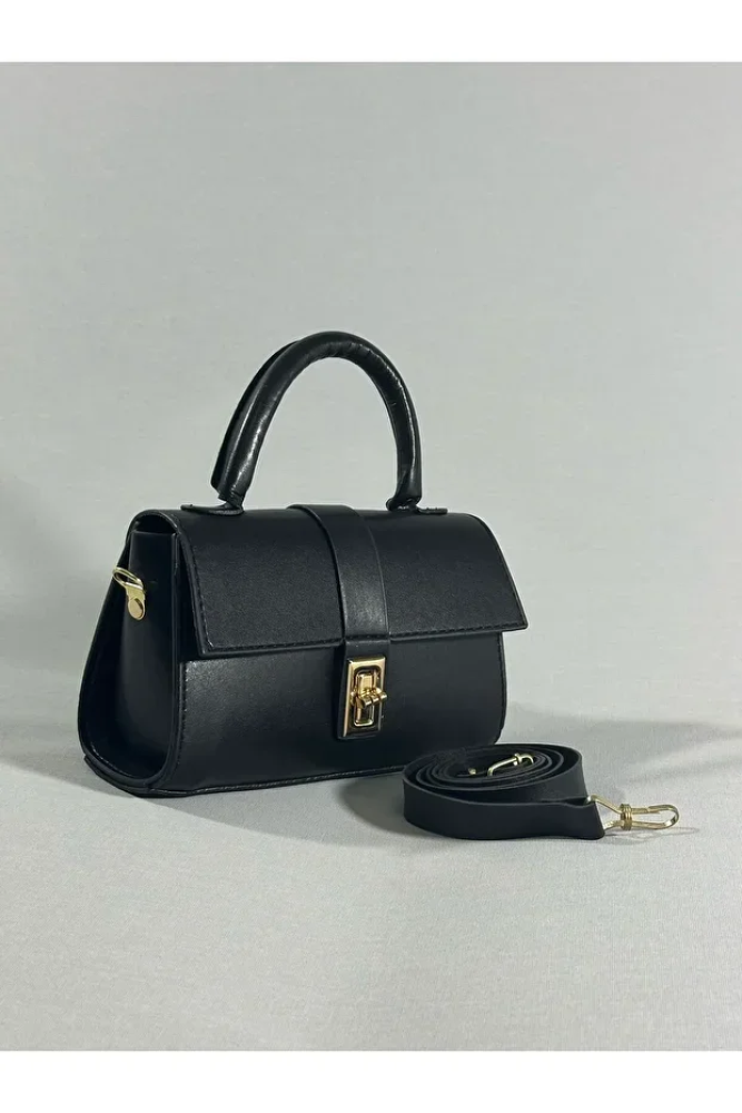 حقيبة يد وكتف صغيرة بربري غلق معدني باللون البرغندي