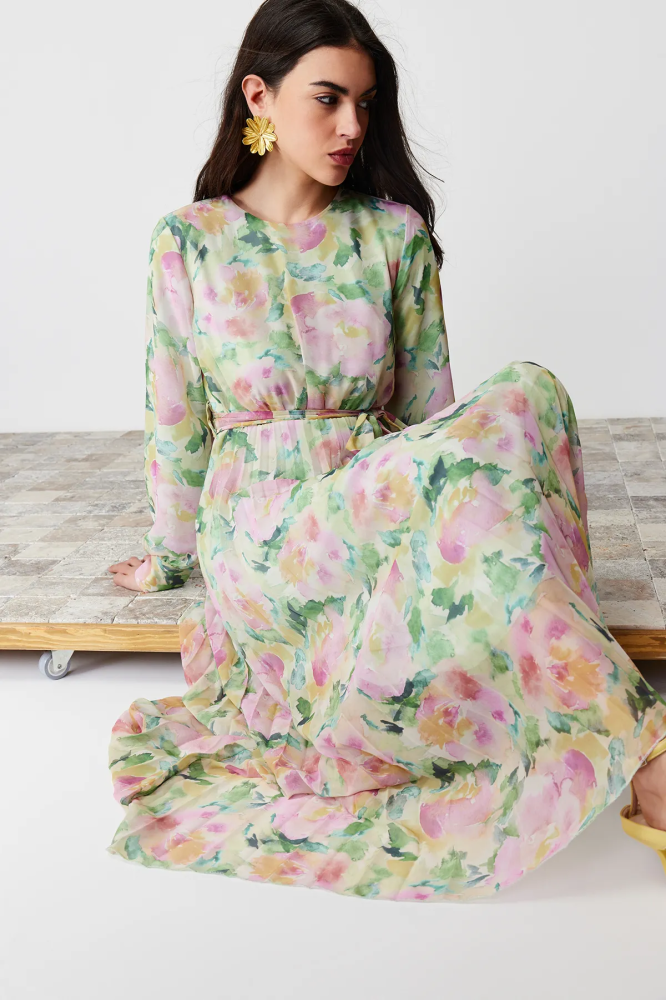 فستان بنقشة أصيلة بلون المينك