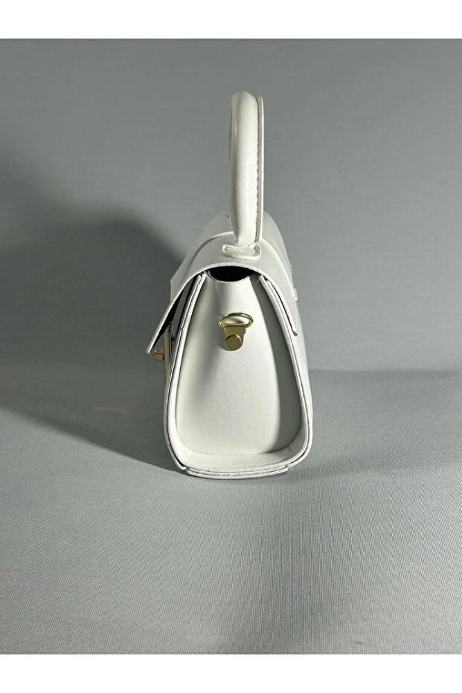 حقيبة يد وكتف صغيرة بربري غلق معدني باللون البرغندي