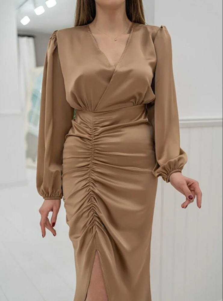 فستان ساتان بياقة V(كافيه)