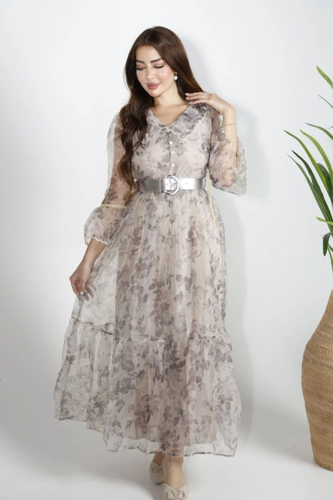 فستان سهرة ميدي شفاف مبطّن بتصميم راقٍ