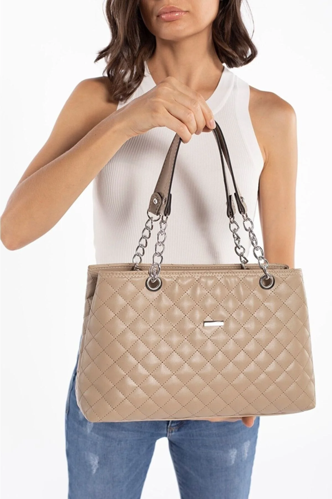 حقيبة يد وكتف مَنك بسلسلة معدنية