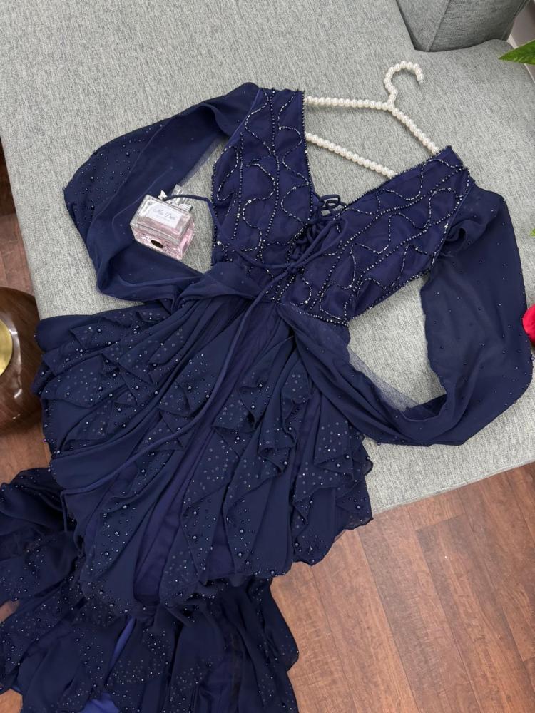 فستان سهرة  كحلي مموج تطريز يدوي فخم