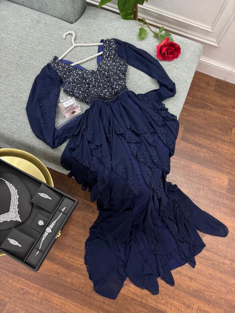 فستان سهرة  كحلي مموج تطريز يدوي فخم