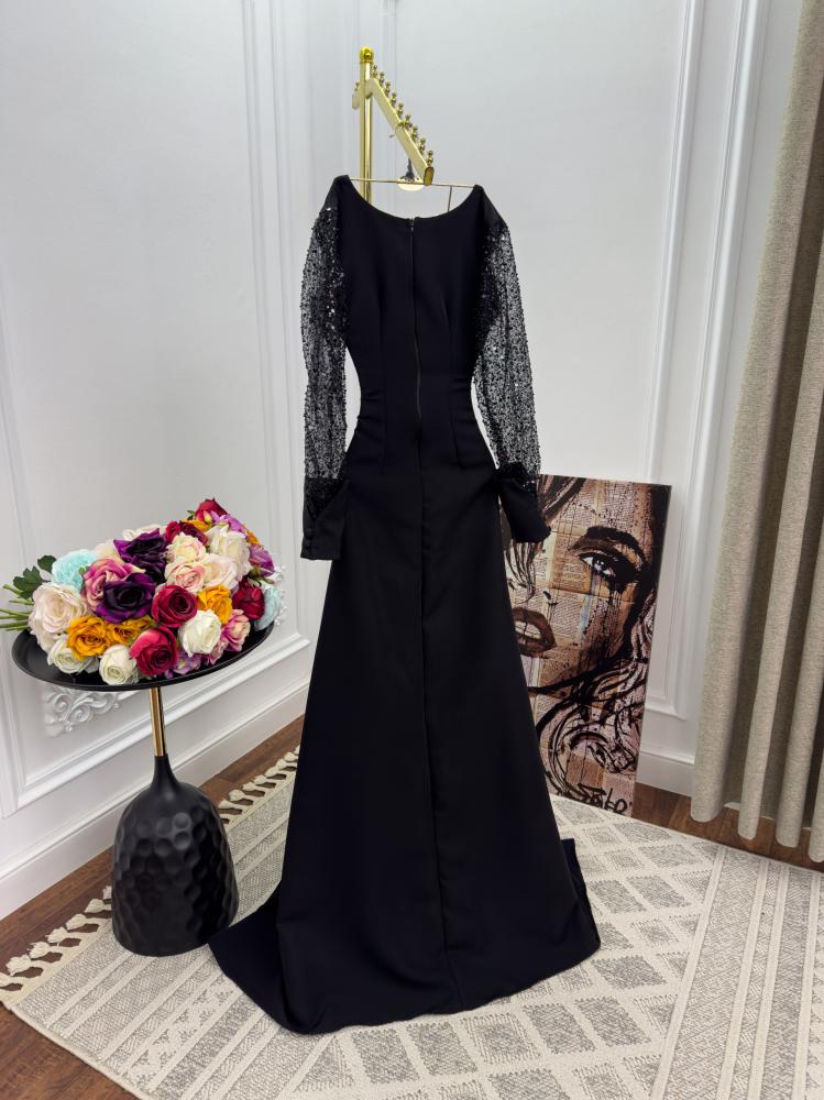 فستان اسود  سهرة ترتر وخرز انيق