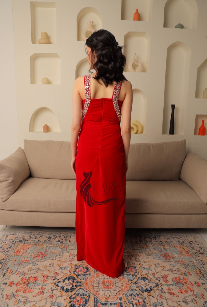 فستان لميس مخمل راقي