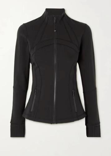 Lululemon jacket black -جاكيت لولوليمون اسود