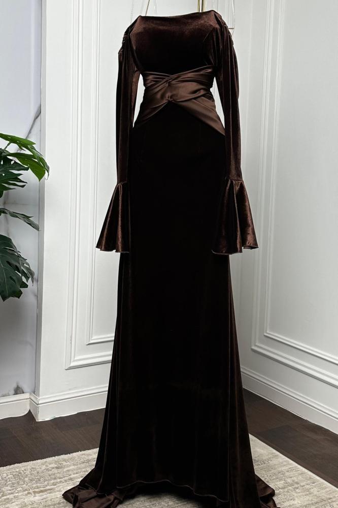 فستان سهرة أنيق شتوي لون بني