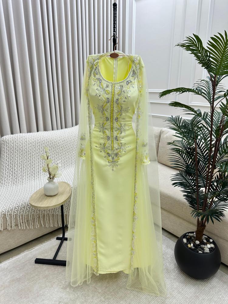 فساتين اتزماين فساتين بارلينا فساتين نوف فاشن فساتين مشاهير فساتين ترن