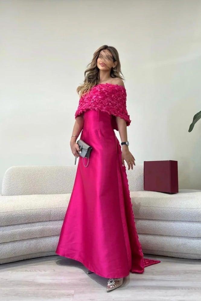 فستان سهرة الهبه بالشكل الجديد لتتميزي بإطلاله فريده فساتين سهره الهبه بذيل طويل