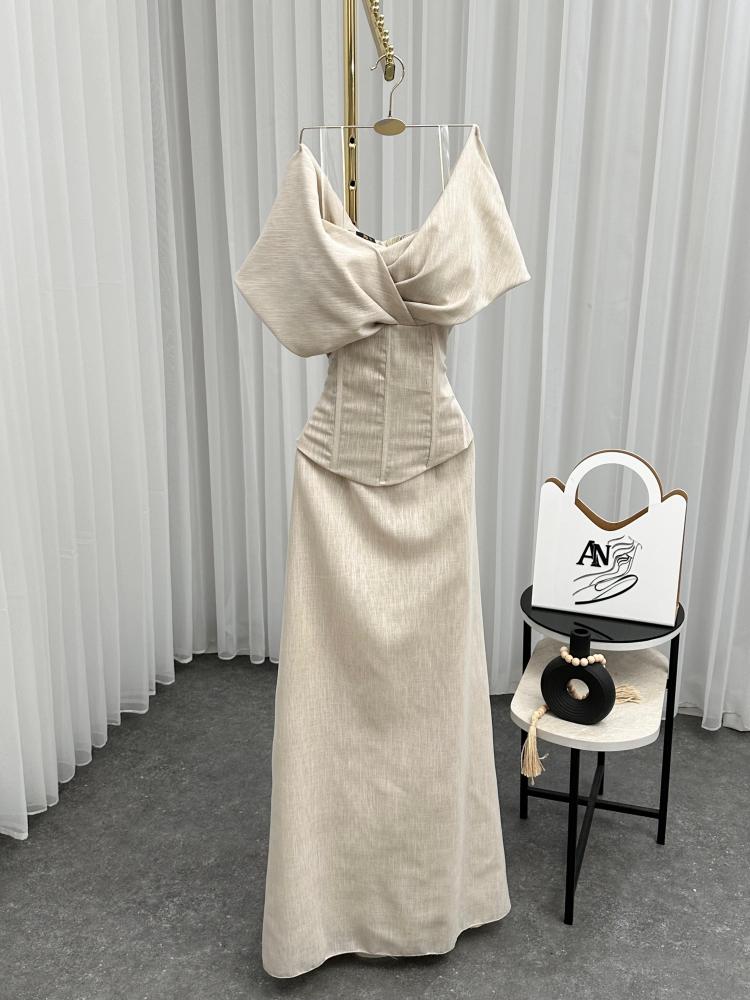 فساتين مناسبات فساتين زواج فساتين افراح فساتين ملكه فساتين ملكه فساتين