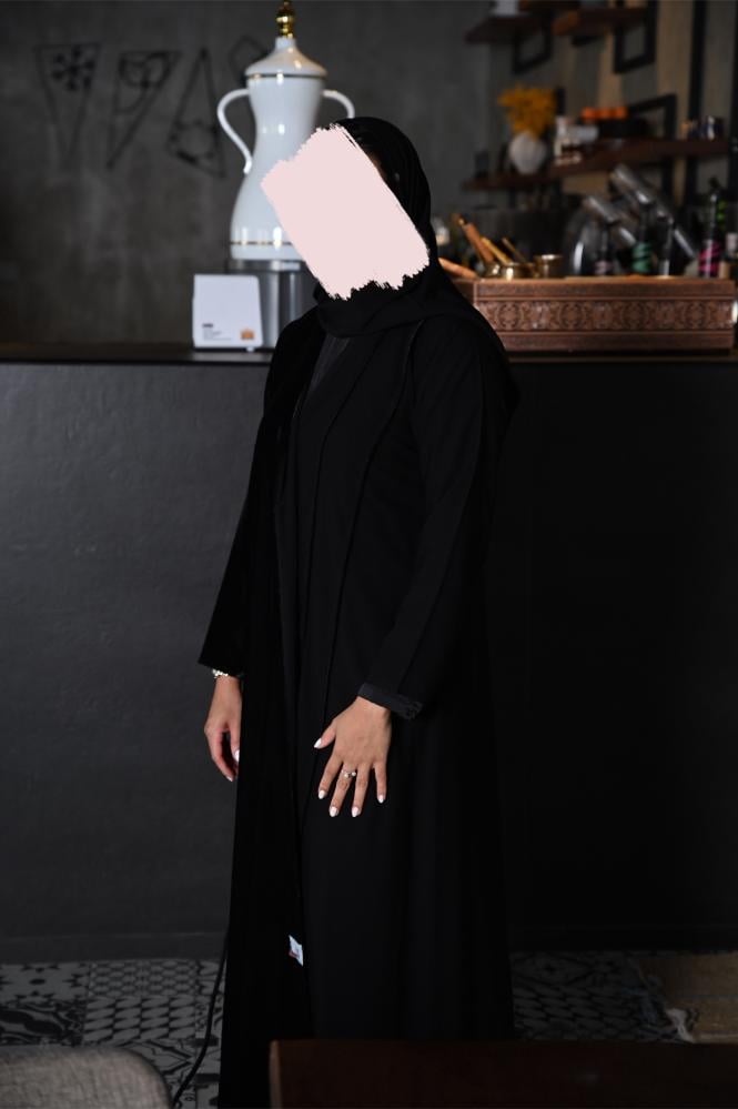 عباية شتوية قماشها كريب