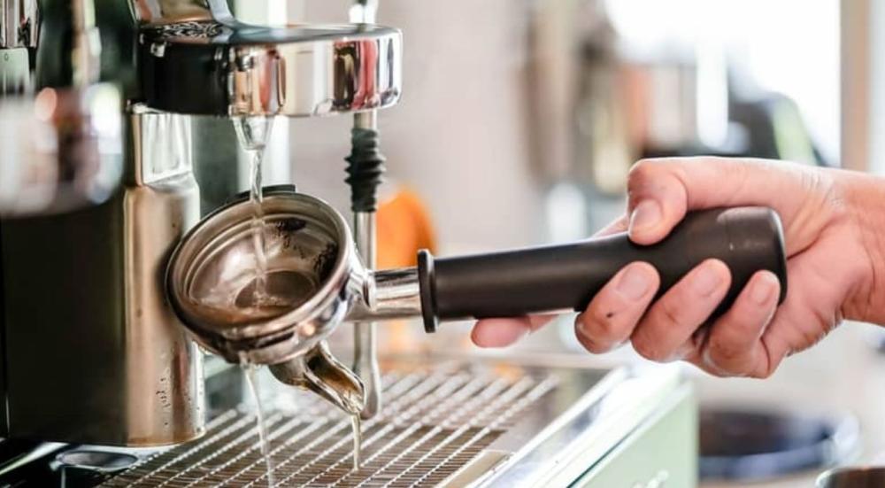 Cleaning-coffee-equipment