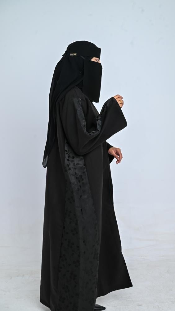شموة جاكار جنب