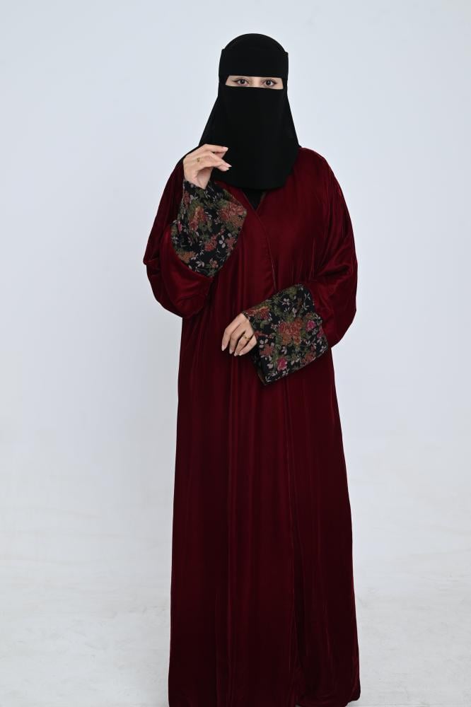 عباية المخملية عودي