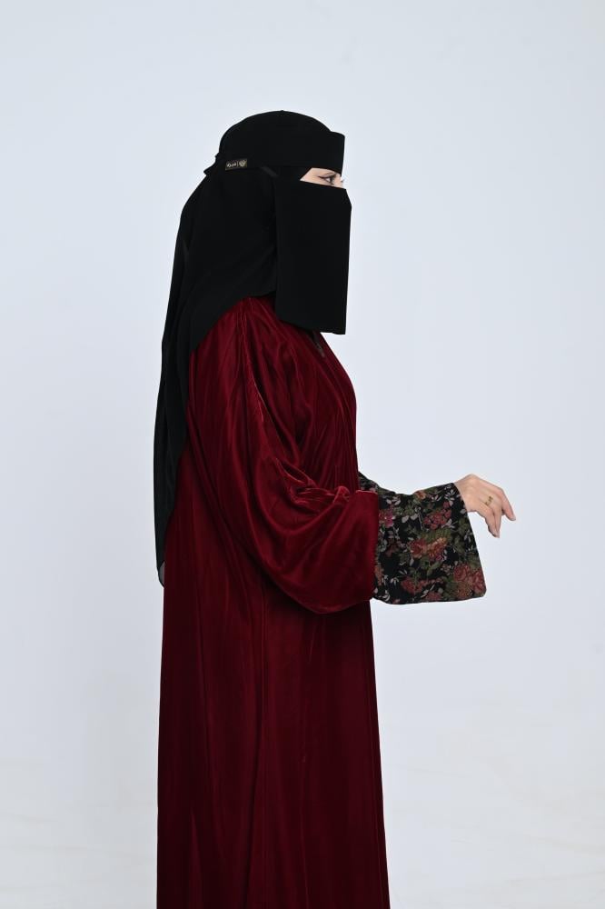 عباية المخملية عودي