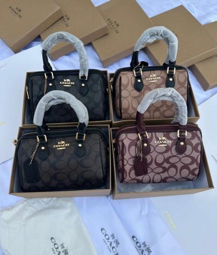 شنطة كوتش COACH