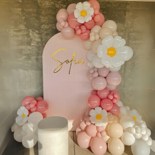 تنسيق حفلات – ثيم الورود الناعمة (Soft Pink Theme)