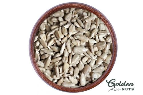 حب شمسي مقشور